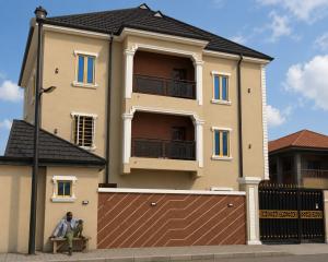 Flat / Apartment for rent Odubanjo Street Shomolu Lagos