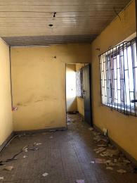 1 bedroom Commercial Property for rent Yaba, Lagos. Yaba Lagos