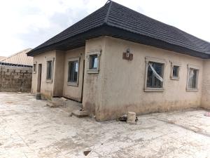 3 bedroom Flat / Apartment for sale Lafenwa Ogun State Close To Ayobo Lagos Obasanjo Farm Ado Odo/Ota Ogun