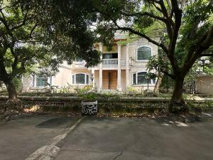 Flat / Apartment for rent Along Lekki Expressway Lekki Lagos