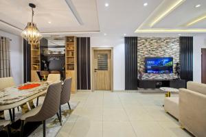 3 bedroom Flat / Apartment for shortlet Old Ikoyi Ikoyi Lagos