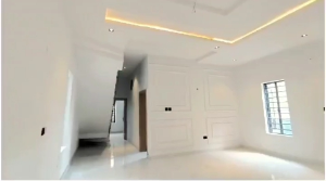 4 bedroom House for sale Prime Area Near Sky Mall Sangotedo Lagos