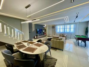 Flat / Apartment for shortlet Richmond Pearl Estate Lekki Phase 1 Lekki Lagos