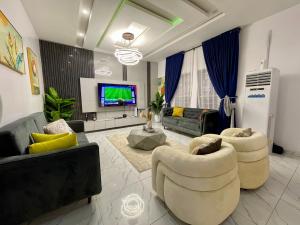 House for rent Lekki Phase 1 Lekki Lagos
