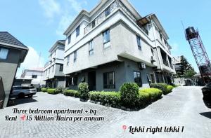 3 bedroom Flat / Apartment for rent Lekki Right Side Lekki Phase 1 Lekki Lagos