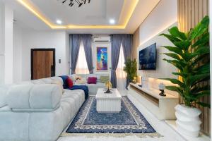3 bedroom House for shortlet Freedom Way Lekki Lagos
