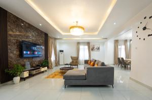 3 bedroom Flat / Apartment for shortlet Lekki Phase 1 Lekki Lagos