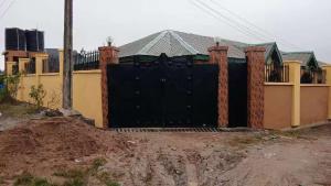6 bedroom House for sale Abike Bus Stop Olorunda Abaa Akobo. Ibadan Documents: Akobo Ibadan Oyo