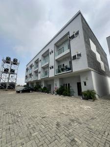 4 bedroom House for rent Mobile Road Ikota Lekki Lagos