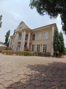 6 bedroom House for sale 1st Avenue Gwarinpa Vip Zone Gwarinpa Abuja