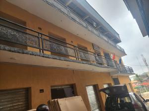 Commercial Property for rent Dugbe Alawo Ibadan north west Ibadan Oyo