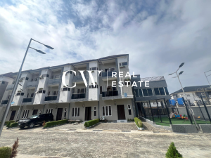 4 bedroom House for sale Lekki Lagos