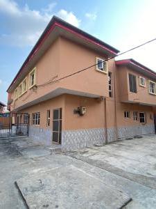 4 bedroom Flat / Apartment for rent Soluyi Gbagada Lagos