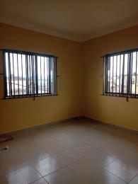 2 bedroom House for rent Ipaja , Almoruf Bustop, Ayobo Ipaja Lagos
