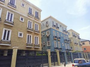 3 bedroom Flat / Apartment for sale Adekunle Yaba Lagos
