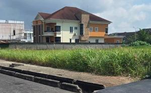 Land for sale Pinnock Beach Estate , Osapa london Lekki Lagos