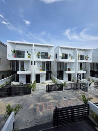 4 bedroom House for sale 2nd Toll Gate Lekki Lagos