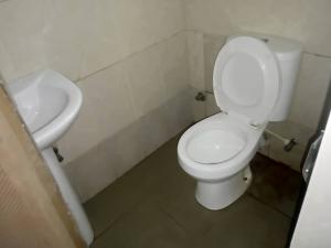 3 bedroom Flat / Apartment for rent In A Secured And Calm Neighborhood At Isheri North Gra Opic Estate Berger Lagos Isheri North Ojodu Lagos