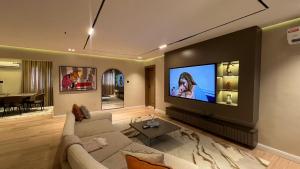 3 bedroom Flat / Apartment for shortlet ONIRU Victoria Island Lagos