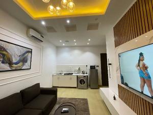 1 bedroom Flat / Apartment for shortlet Off Freedom Way Ikate Lekki Lagos