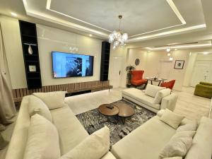 2 bedroom Flat / Apartment for shortlet Platinum Way Jakande Lekki Lagos