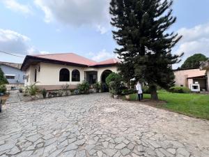 4 bedroom House for sale Mende Maryland Lagos