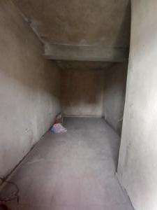 Co working space for rent Close To Fola Agoro Abule-Ijesha Yaba Lagos