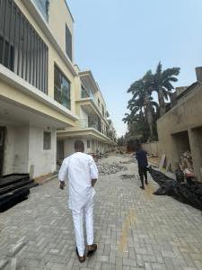 4 bedroom House for sale Gerard road Ikoyi Lagos