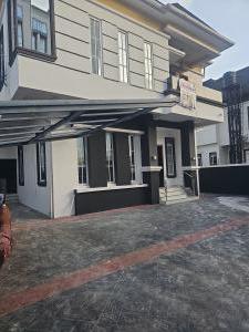 5 bedroom House for rent Lekki County Ikota Lekki Lagos