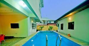 4 bedroom House for shortlet Vgc, Lekki Lagos