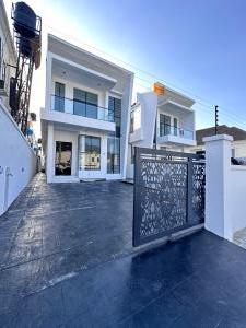 5 bedroom House for sale Sangotedo Axis Close To Lbs Lekki Phase 2 Lekki Lagos