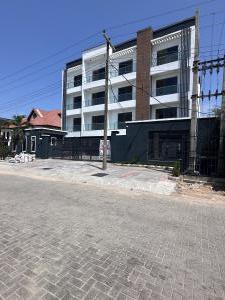 2 bedroom House for sale Off Main Admiralty Way Lekki Phase 1 Lekki Lagos